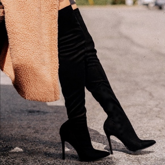 Shoe Affair Shoes - !! RESTOCKED !! Black Faux Suede Stretch Over The Knee Boots